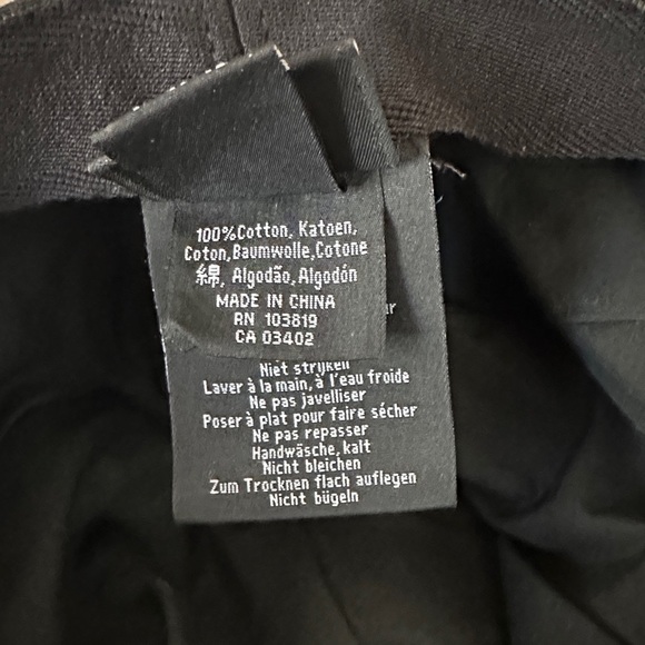 Harley-Davidson Black Cap with Silver Logo - Picture 3 of 5